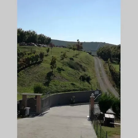 Semesterbostad Liliana *